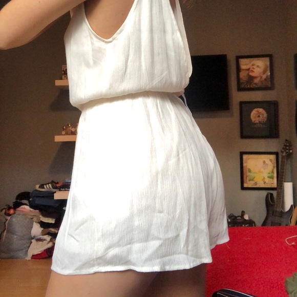 floral romper - Picture 2 of 4